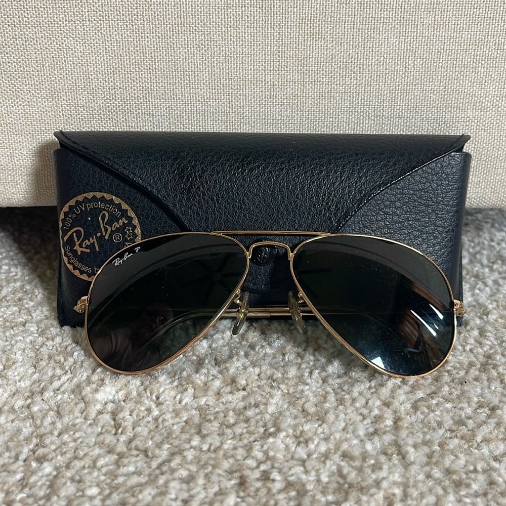 Ray-ban aviator polarized sunglasses